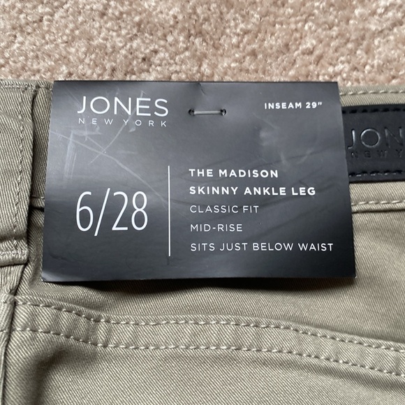 Jones, New York sculpt and shape pants - Picture 3 of 5